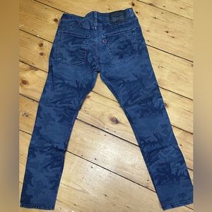 Men’s 31x30” Levi’s Camo Jeans